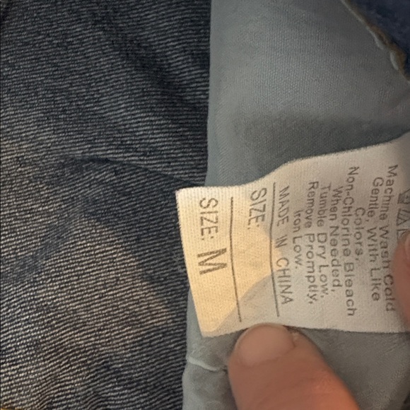 Distressed Blue Jeans women’s size M (not specified) - Picture 5 of 6